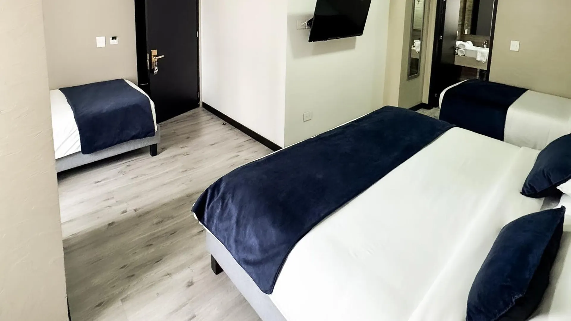 Hotel Wlh Silver Corferias Bogotá Colombie