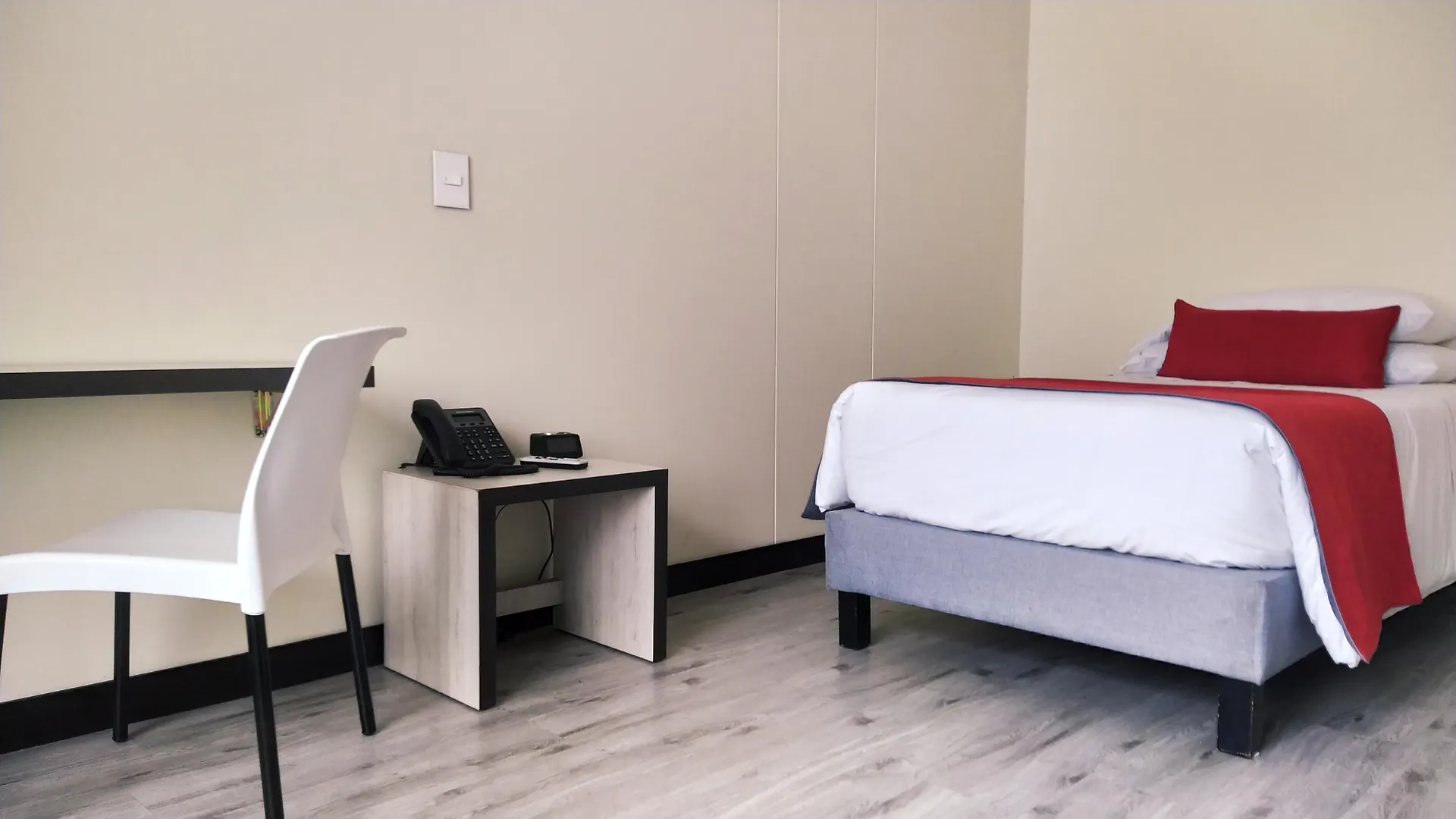 Hotel Wlh Silver Corferias Bogota