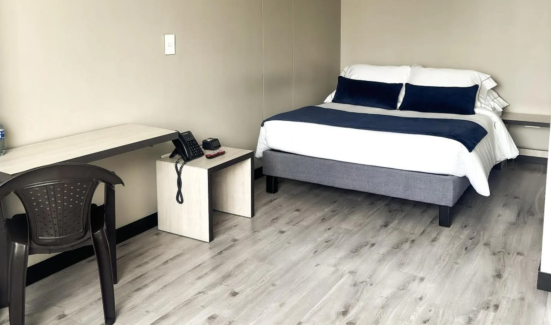 Hotel Wlh Silver Corferias Bogota