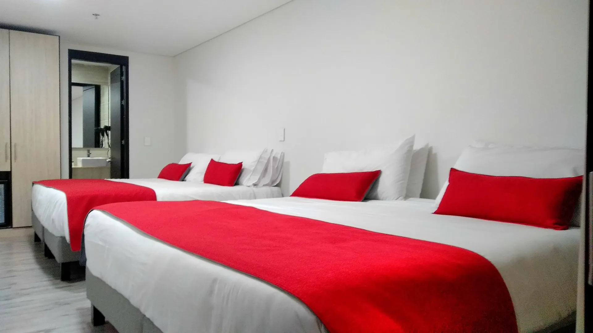 Hotel Wlh Silver Corferias Bogotá 3*,  Colombia